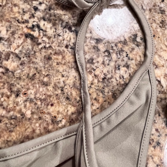 Free From Label Belted Mini Skirt & Halter Top Set - Picture 14 of 14